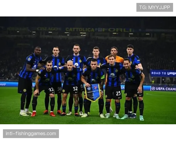 国际米兰4-3逆转科莫，图拉姆邓弗里斯各入2球